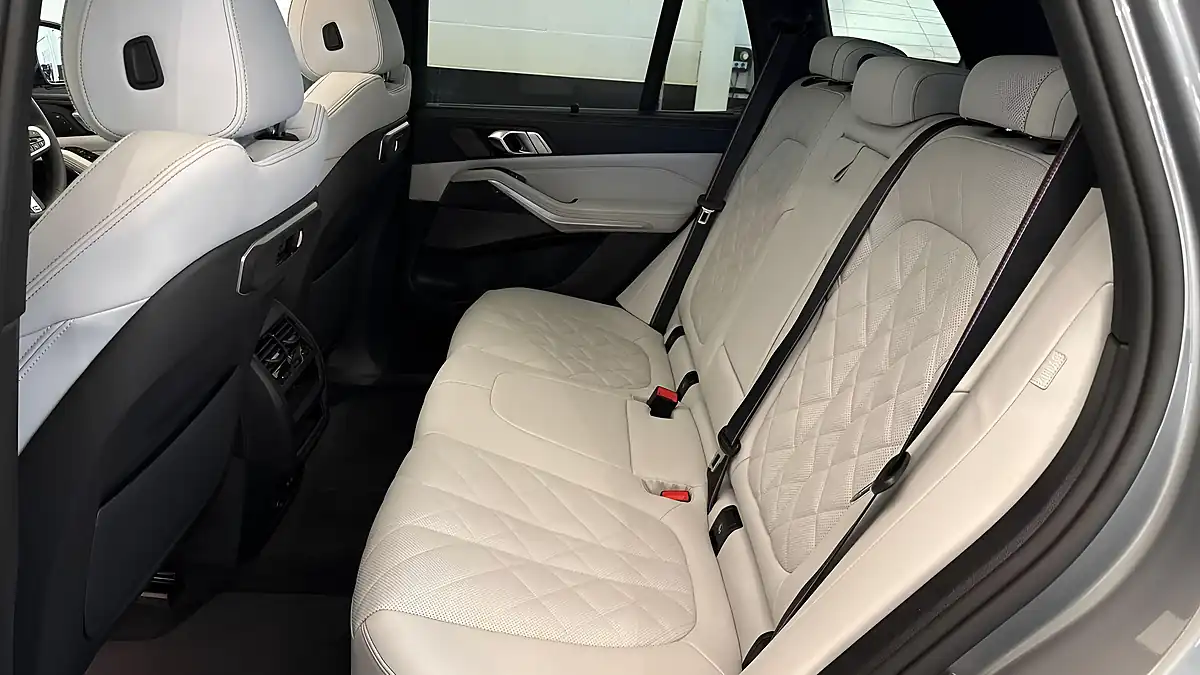 Used 2025 BMW X5 M Sport Grey - Interior and Exterior details 12
