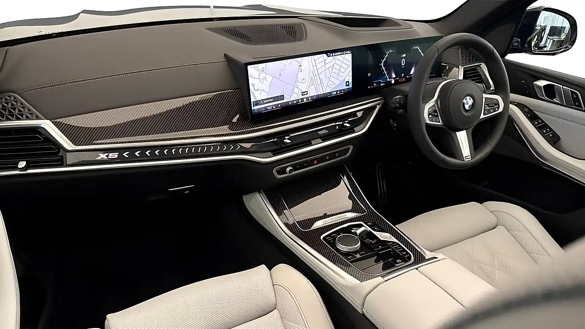 Used 2025 BMW X5 M Sport Grey - Interior and Exterior details 7