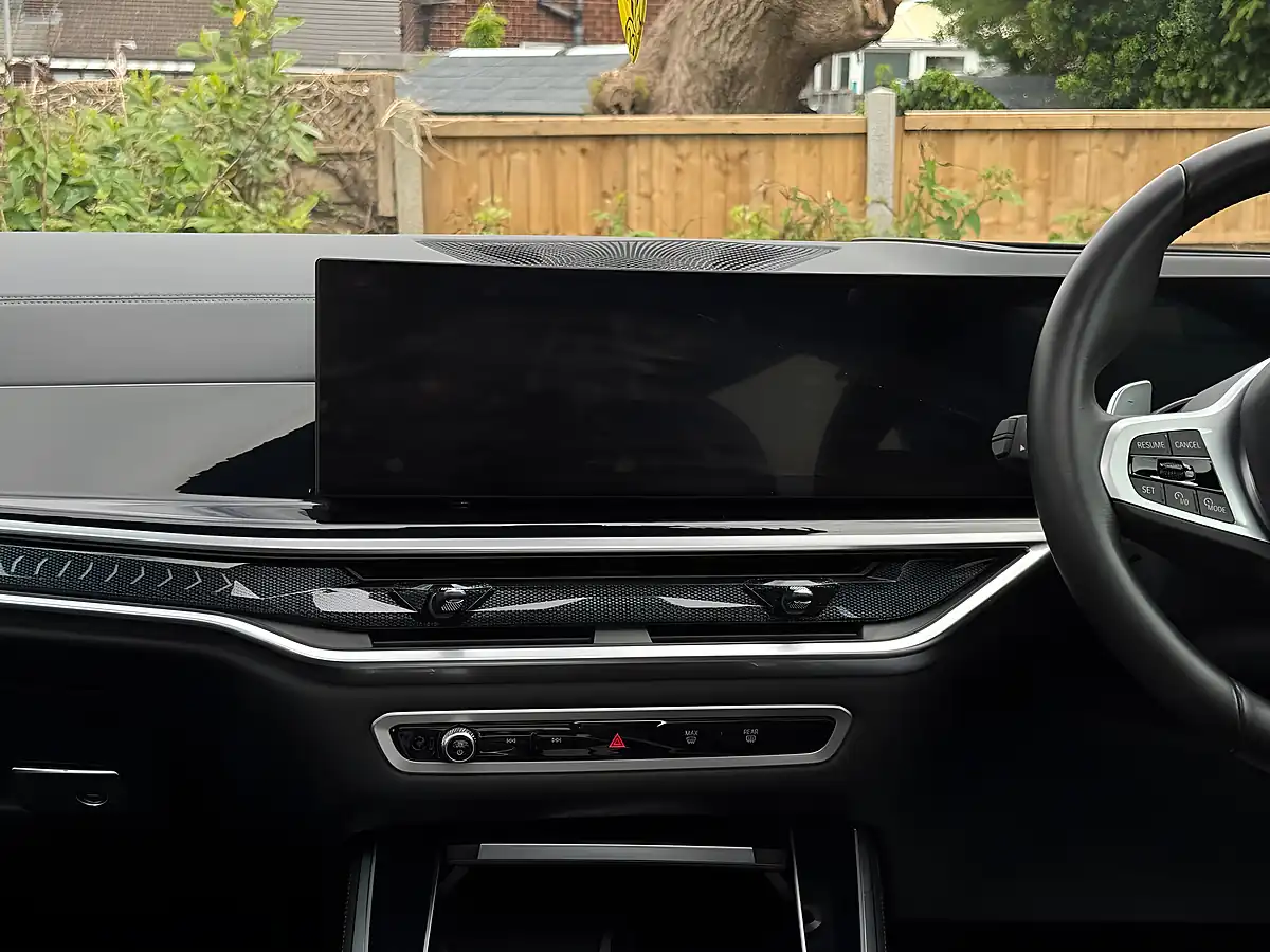 Used 2025 BMW X5 M Sport Grey - Interior and Exterior details 12