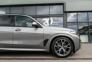 Used 2025 BMW X5 M Sport Skyscraper Grey Metallic - Interior and Exterior details 13