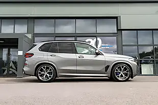 Used 2025 BMW X5 M Sport Skyscraper Grey Metallic - Interior and Exterior details 4