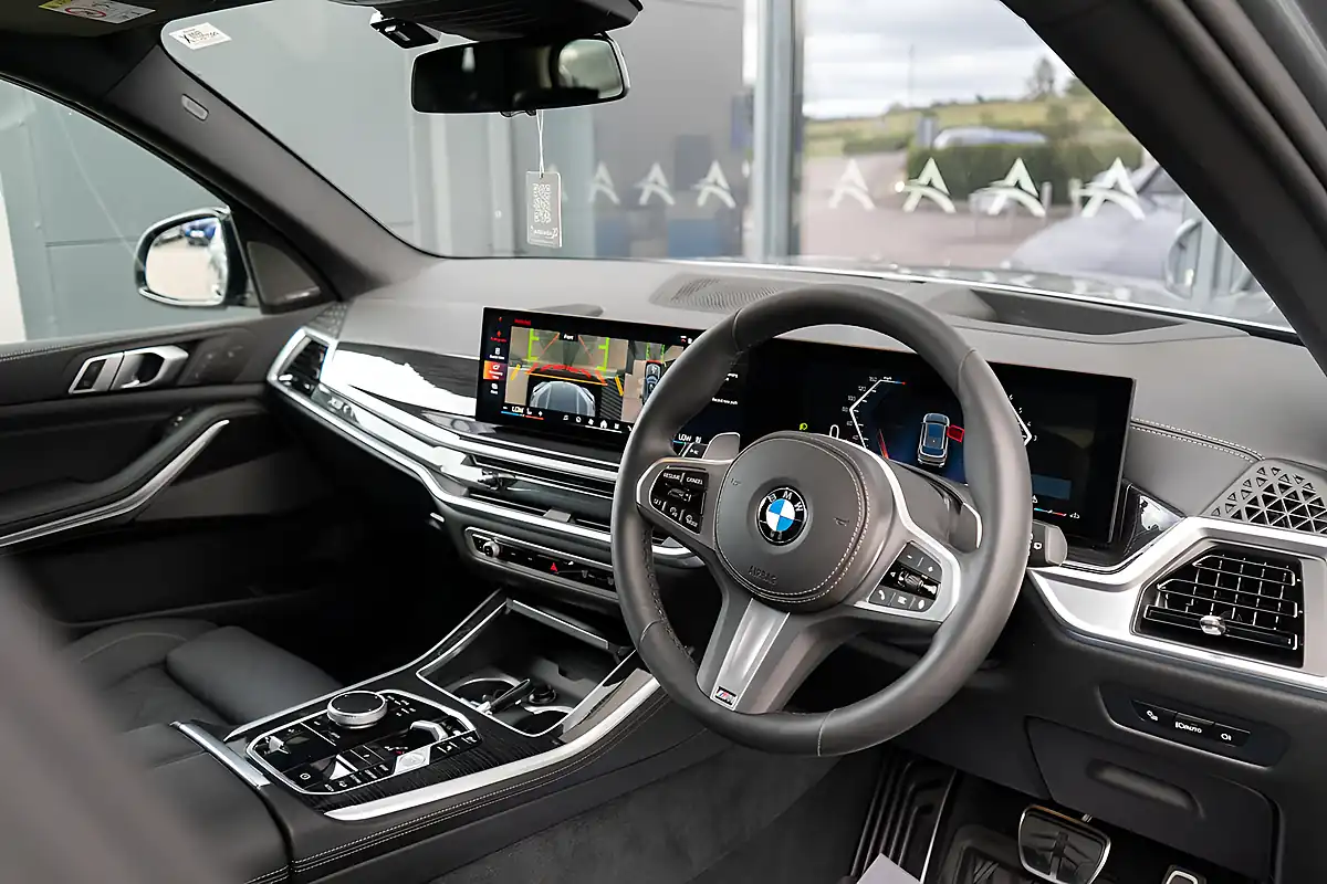 Used 2025 BMW X5 M Sport Skyscraper Grey Metallic - Interior and Exterior details 5