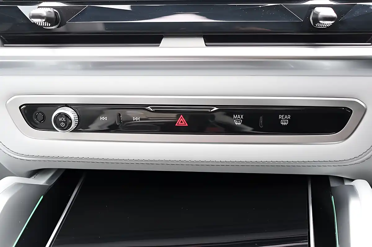 Used 2025 BMW X6 M Competition Isle of Man Green - Interior and Exterior details 20