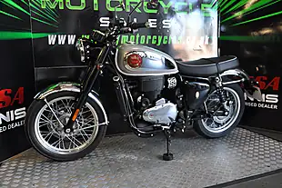 Used 2025 Bsa Gold Star 650 Ex Demo Bsa Silver Sheen - Interior and Exterior details 17