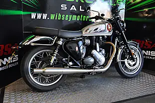 Used 2025 Bsa Gold Star 650 Ex Demo Bsa Silver Sheen - Interior and Exterior details 3
