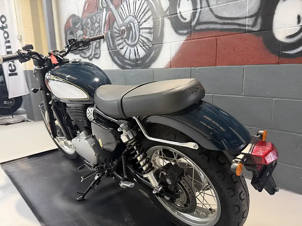 Used 2025 Bsa Gold Star Highland Green Green - Interior and Exterior details 17