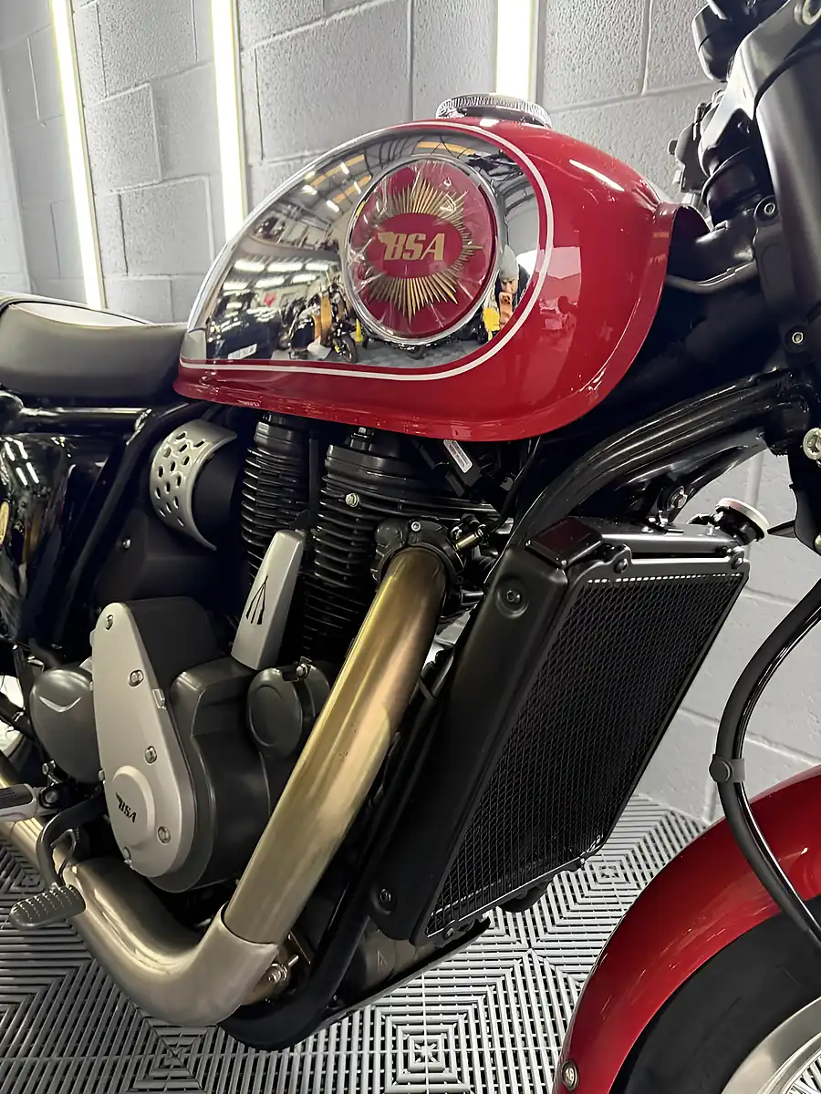 Used 2025 Bsa Gold Star Insignia Red Red - Interior and Exterior details 10