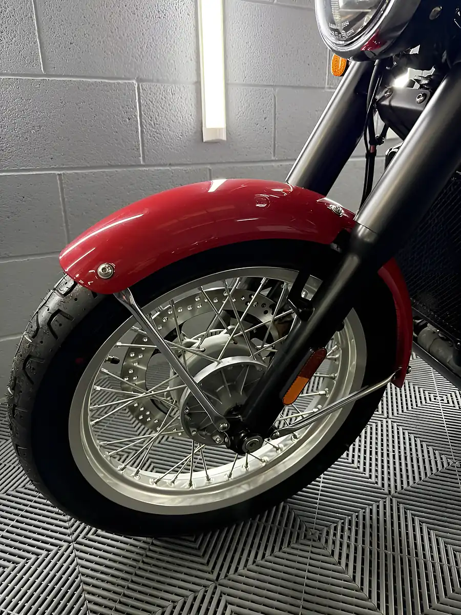Used 2025 Bsa Gold Star Insignia Red Red - Interior and Exterior details 5