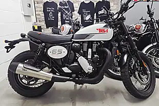 Used 2025 Bsa Scrambler 650 Classic Yellow - Interior and Exterior details 2