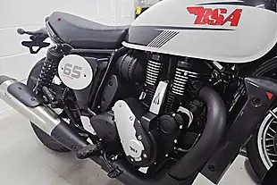 Used 2025 Bsa Scrambler 650 Classic Yellow - Interior and Exterior details 7