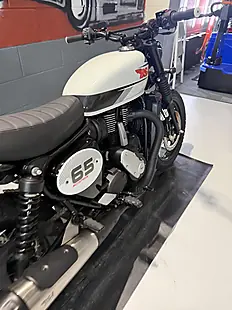 Used 2025 Bsa Scrambler Grey - Interior and Exterior details 11
