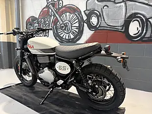 Used 2025 Bsa Scrambler Grey - Interior and Exterior details 16