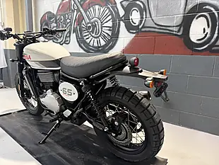 Used 2025 Bsa Scrambler Grey - Interior and Exterior details 17