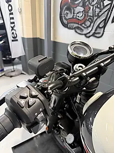 Used 2025 Bsa Scrambler Grey - Interior and Exterior details 19