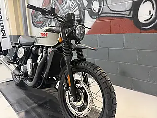 Used 2025 Bsa Scrambler Grey - Interior and Exterior details 5