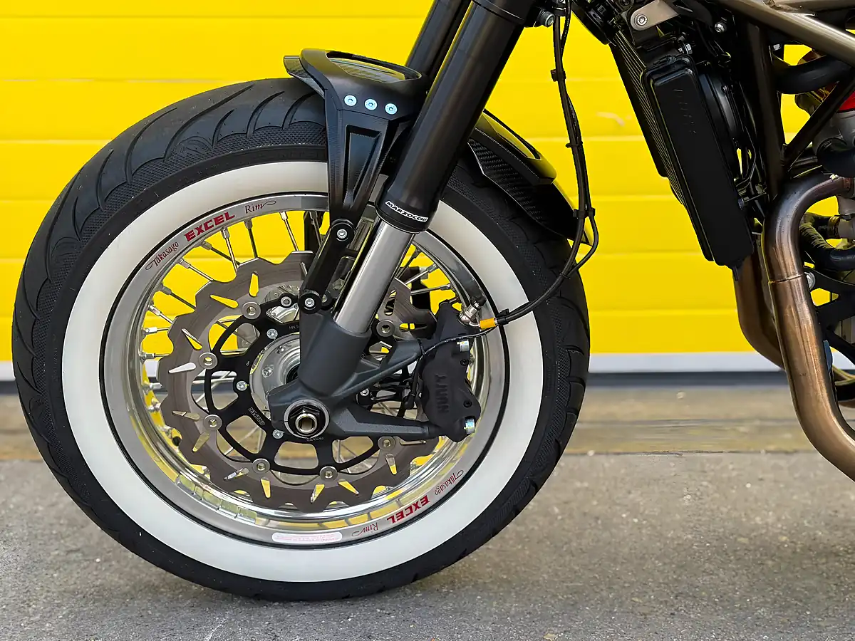 Used 2025 Ccm Premium Bobber Black - Interior and Exterior details 18