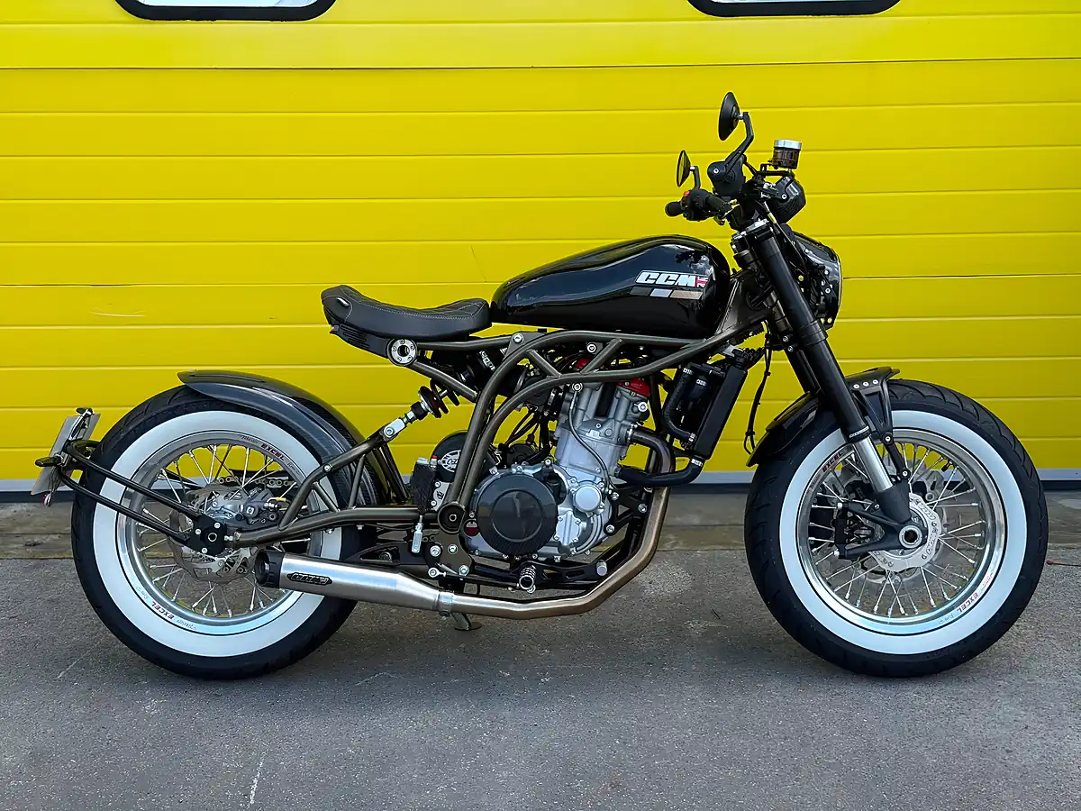 Used 2025 Ccm Premium Bobber Black - Interior and Exterior details 2