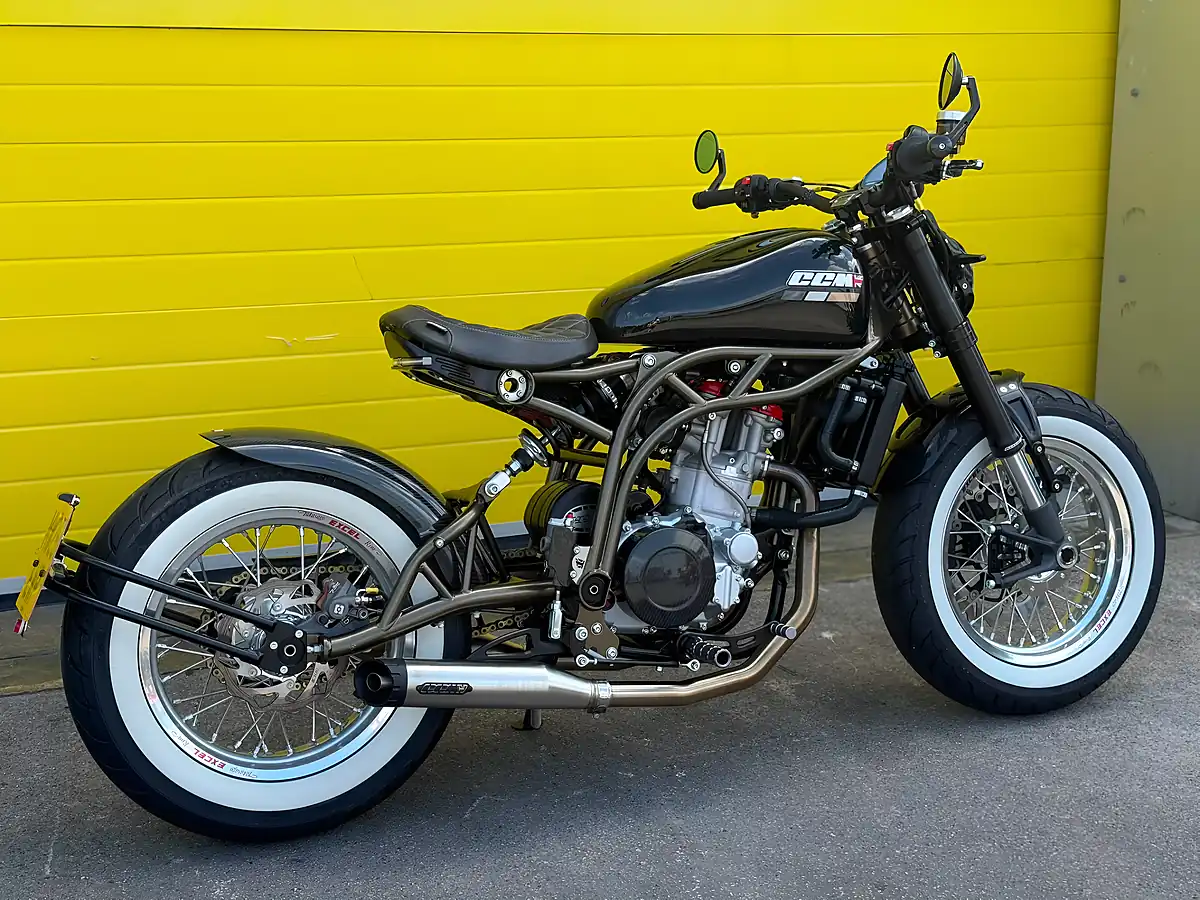 Used 2025 Ccm Premium Bobber Black - Interior and Exterior details 4