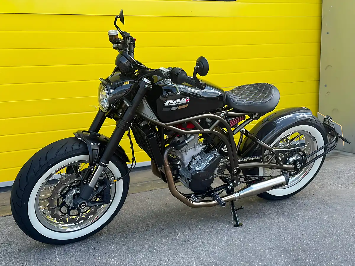 Used 2025 Ccm Premium Bobber Black - Interior and Exterior details 7