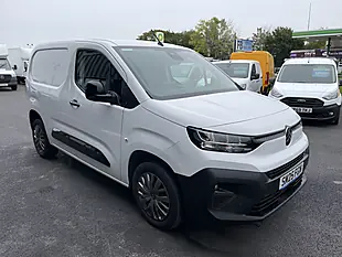 Used 2025 Citroen Berlingo Driver White - Interior and Exterior details 4