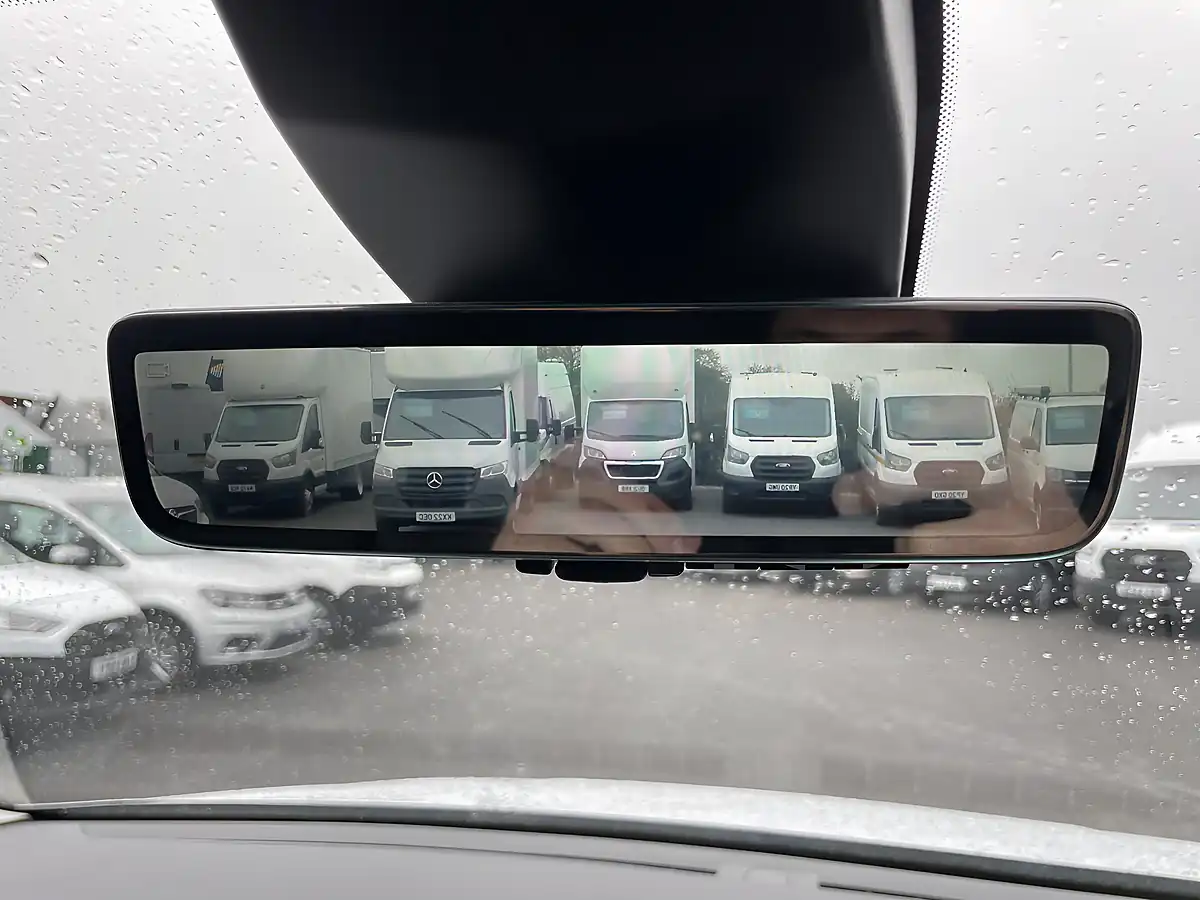 Used 2025 Citroen Berlingo Driver White - Interior and Exterior details 9