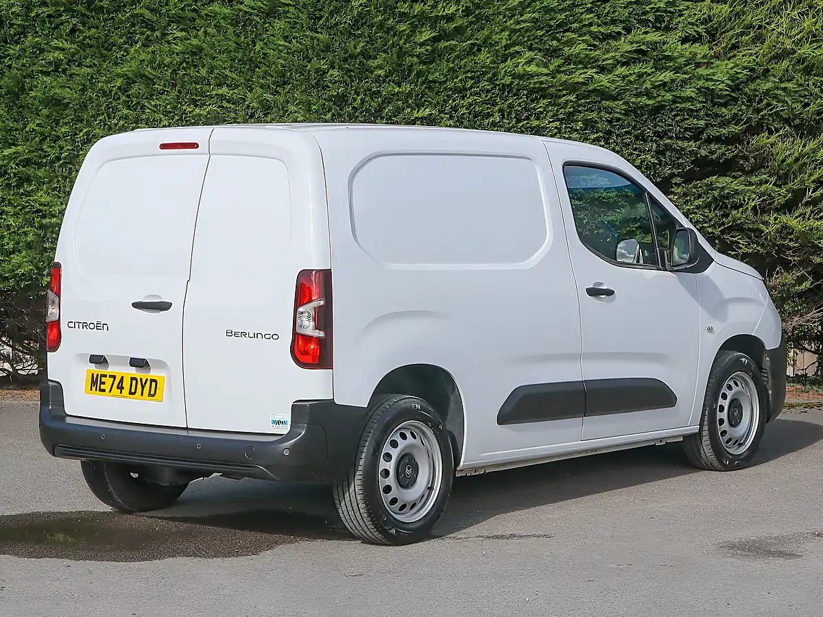 Used 2025 Citroen Berlingo Enterprise Plus White - Interior and Exterior details 6