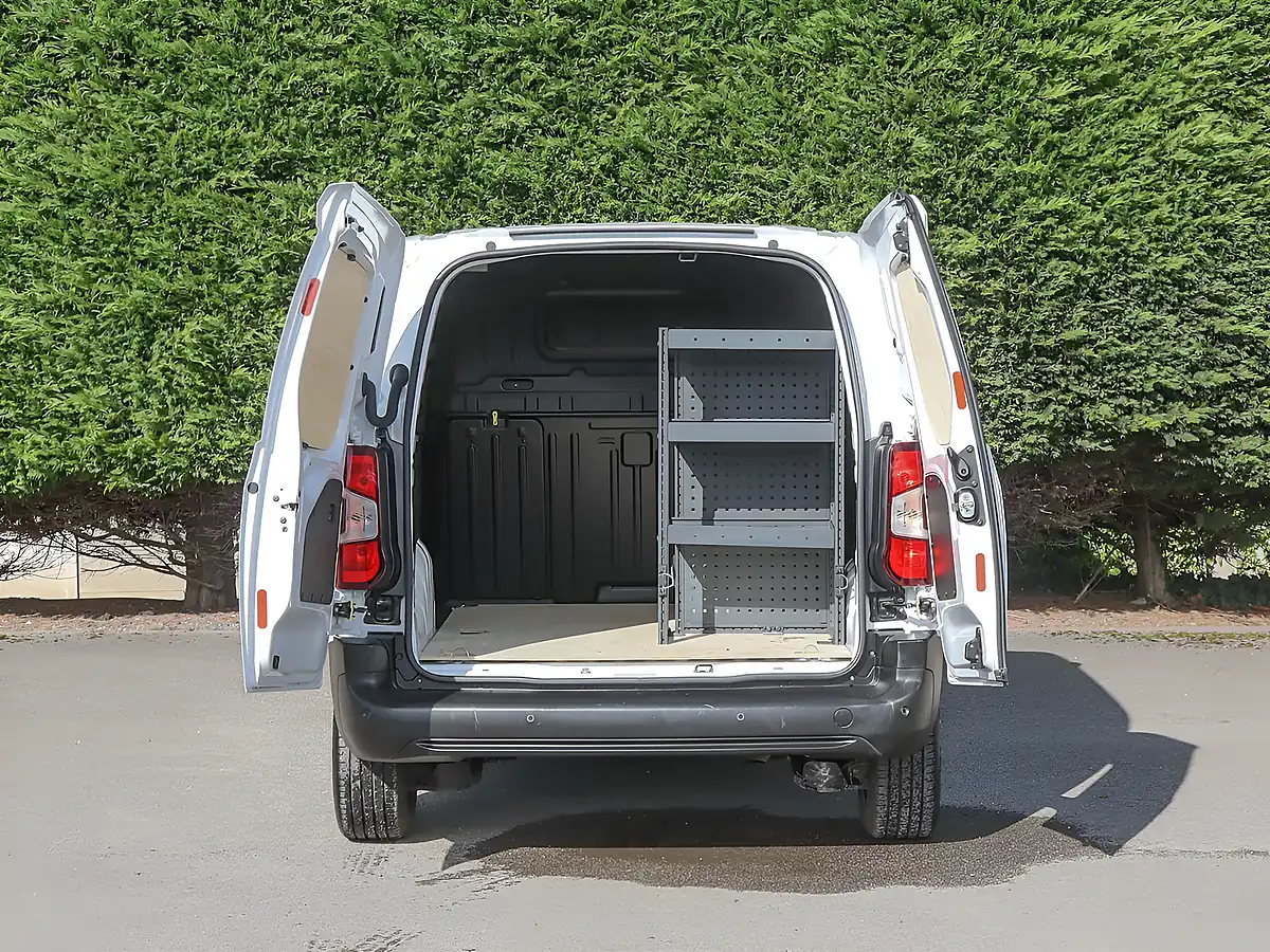 Used 2025 Citroen Berlingo Enterprise Plus White - Interior and Exterior details 8
