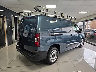 Used 2025 Citroen Berlingo Enterprise Xl Blue - Interior and Exterior details 3