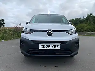 Used 2025 Citroen Berlingo Enterprise Xl White - Interior and Exterior details 7