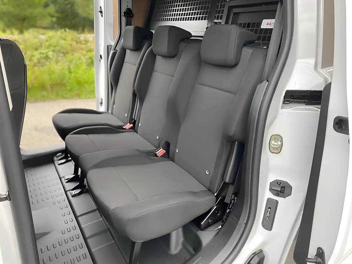 Used 2025 Citroen Berlingo Enterprise Xl White - Interior and Exterior details 9