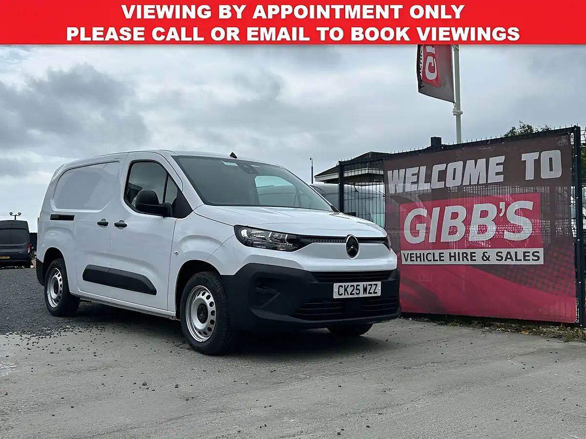 Used 2025 Citroen Berlingo Enterprise Xl White - Front View