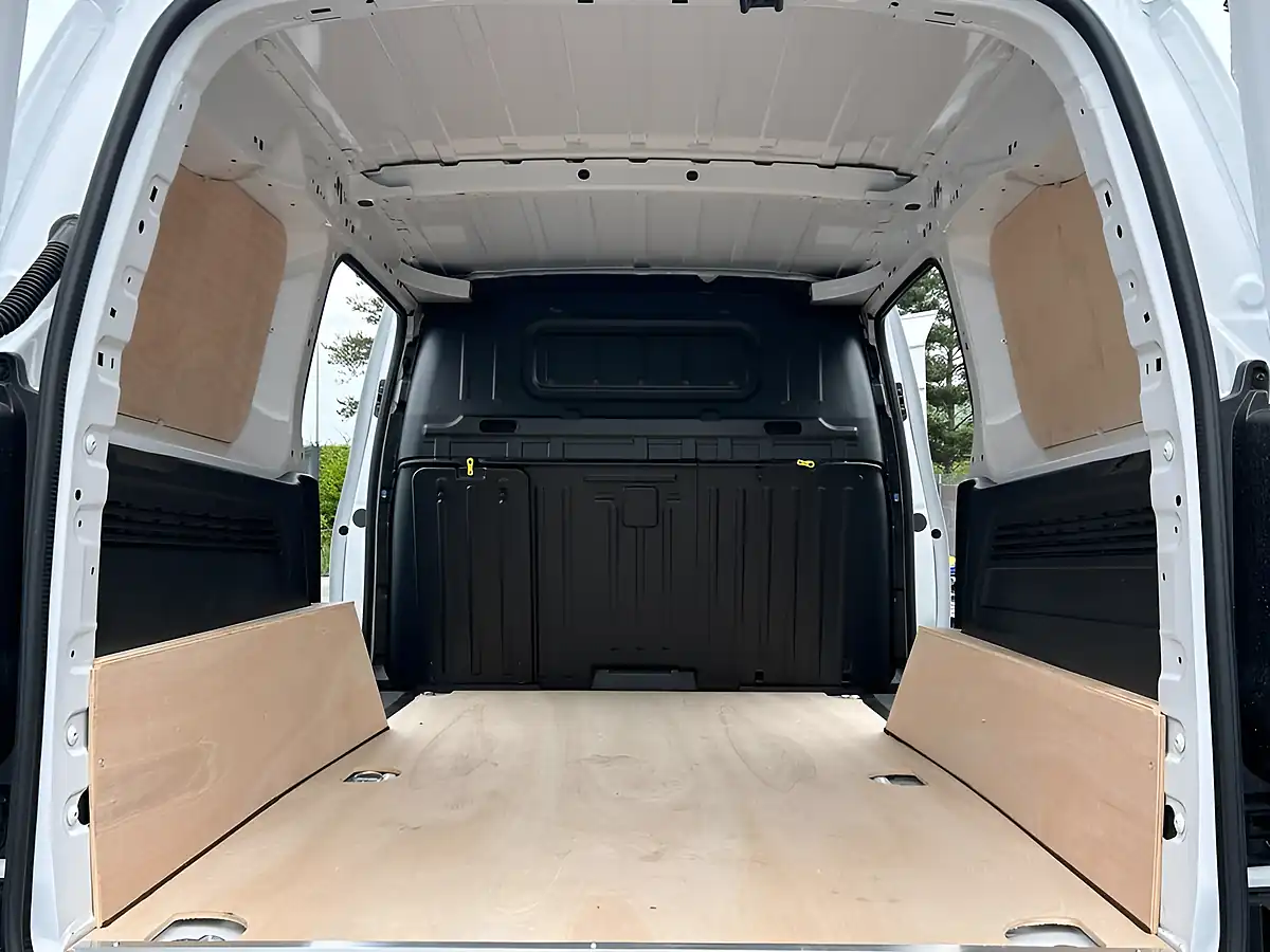 Used 2025 Citroen Berlingo Enterprise Xl White - Interior and Exterior details 4