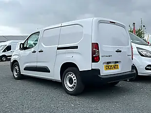 Used 2025 Citroen Berlingo Enterprise Xl White - Interior and Exterior details 8