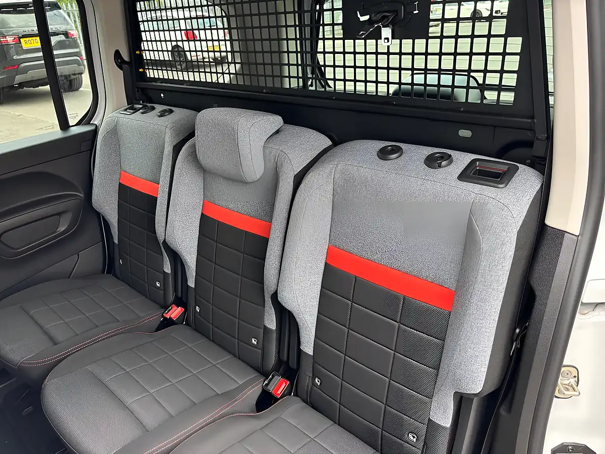 Used 2025 Citroen Berlingo Max M White - Interior and Exterior details 18