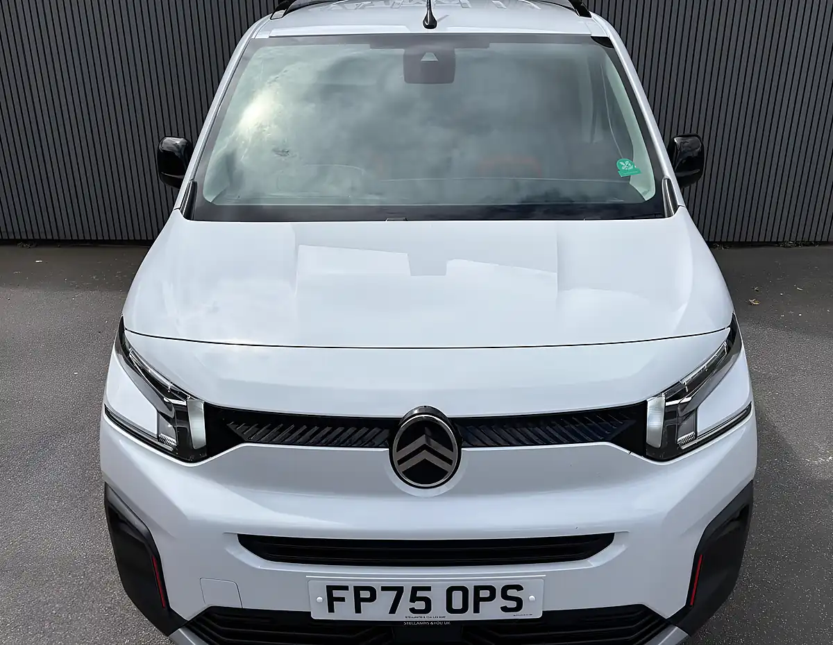 Used 2025 Citroen Berlingo Max M White - Interior and Exterior details 4