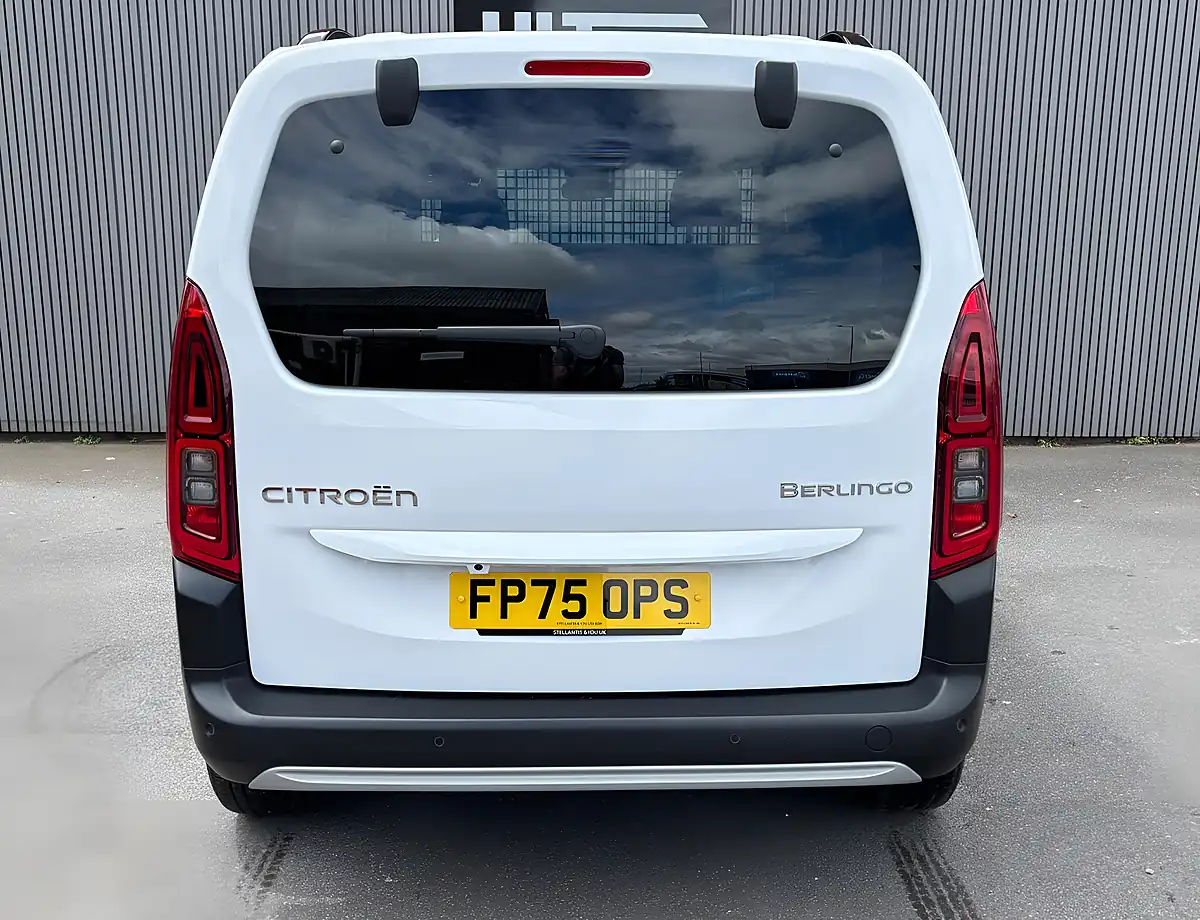 Used 2025 Citroen Berlingo Max M White - Interior and Exterior details 8