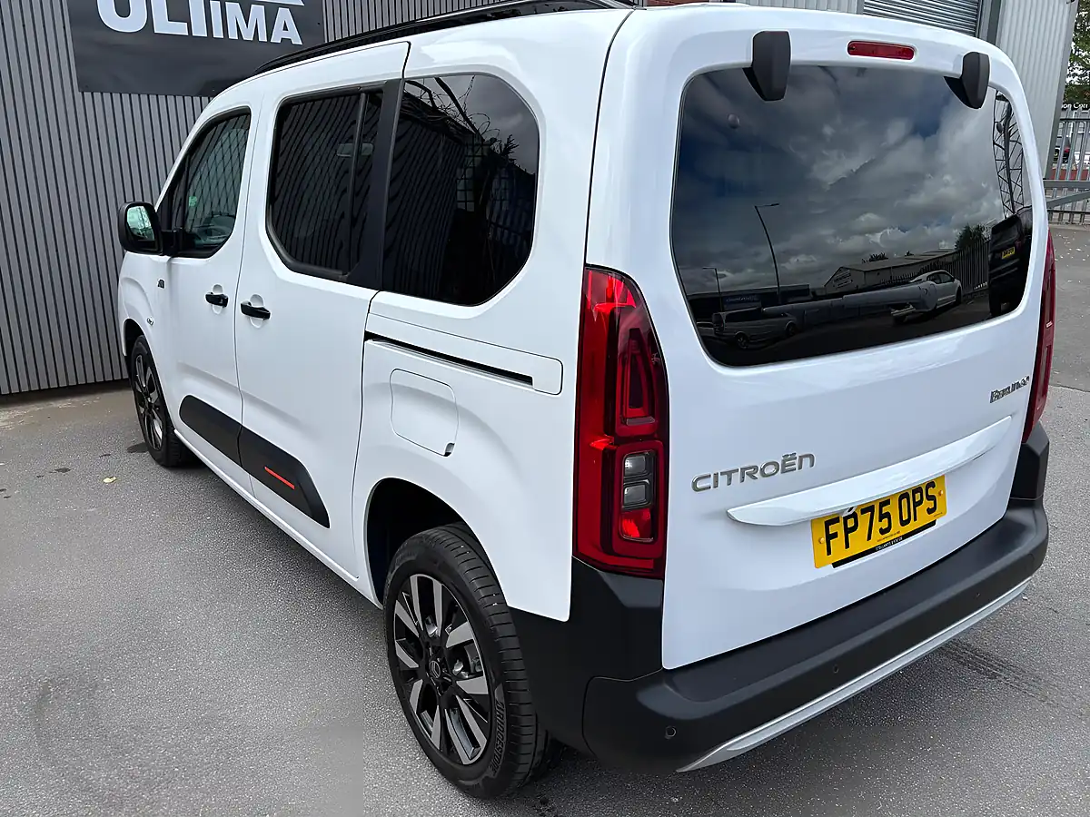 Used 2025 Citroen Berlingo Max M White - Interior and Exterior details 9