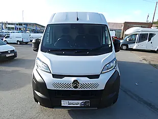 Used 2025 Citroen Relay Enterprise Icy White - Interior and Exterior details 11