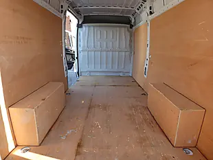 Used 2025 Citroen Relay Enterprise Icy White - Interior and Exterior details 3
