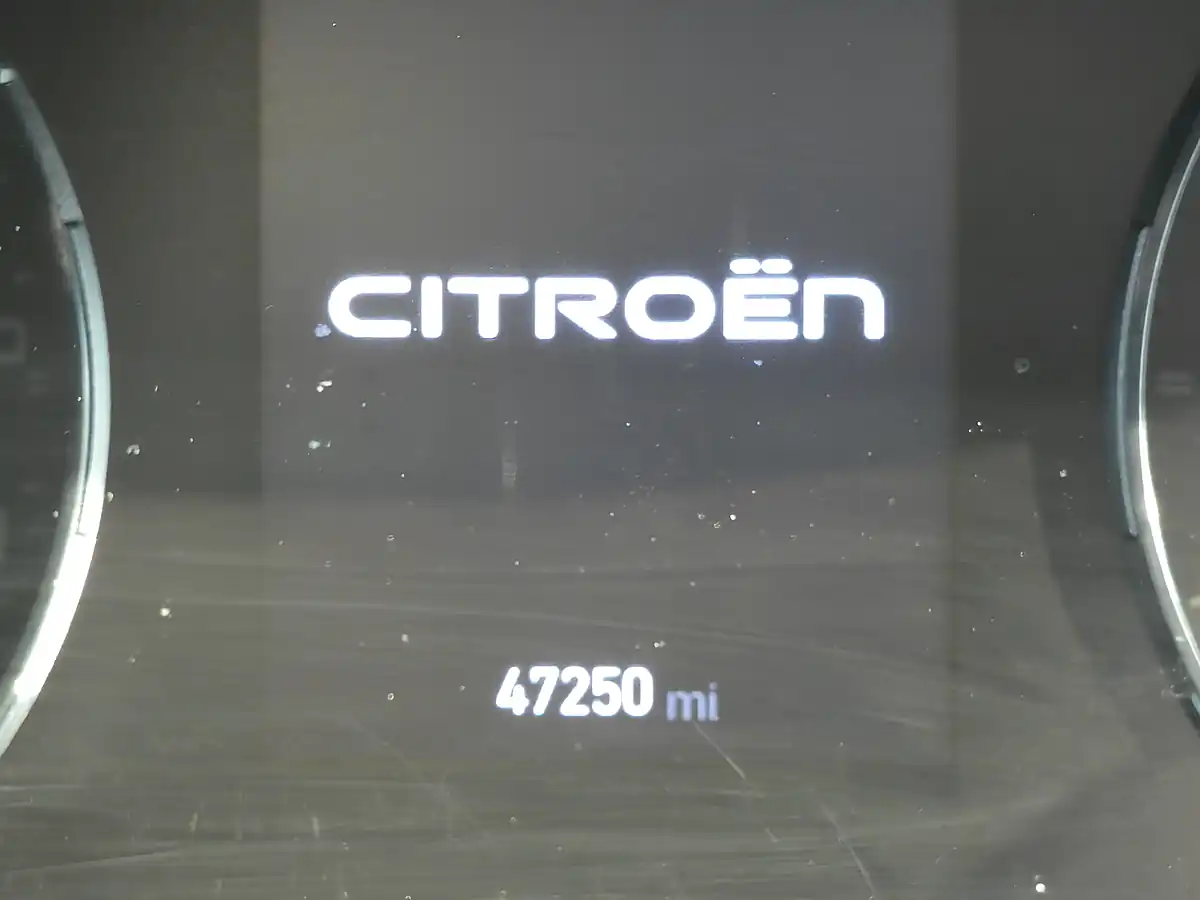 Used 2025 Citroen Relay Enterprise Icy White - Interior and Exterior details 7
