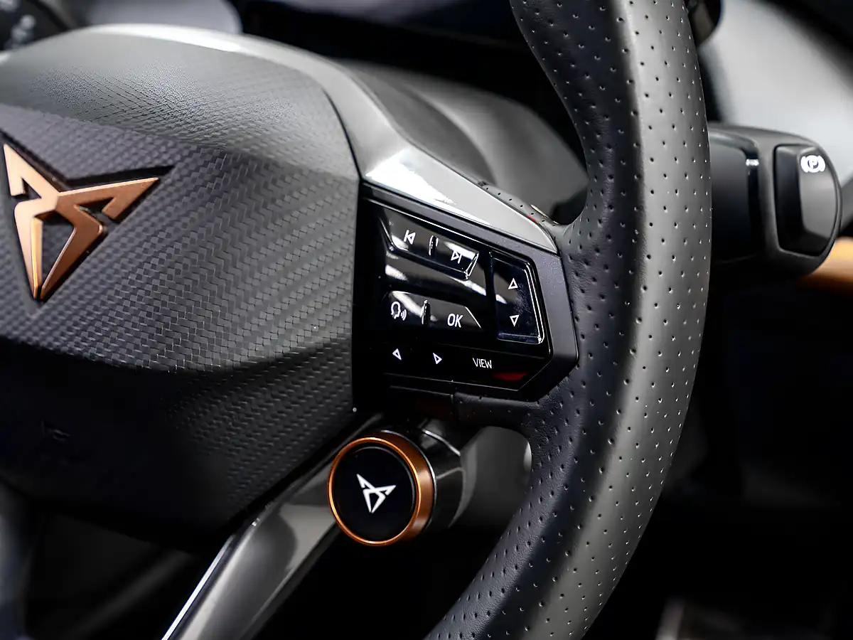 Used 2025 Cupra Born E-Boost V2 Vapor Grey - Interior and Exterior details 18