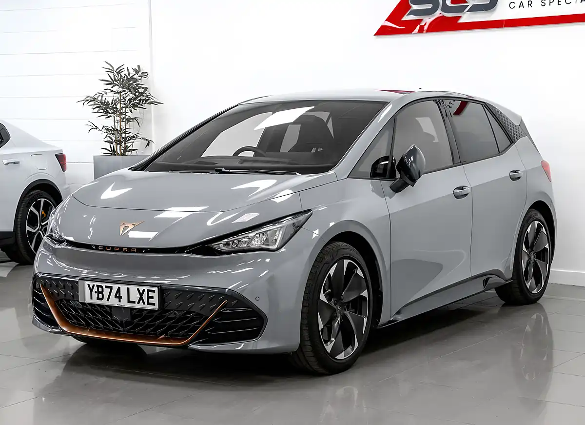 Used 2025 Cupra Born E-Boost V2 Vapor Grey - Interior and Exterior details 2