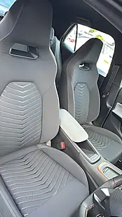 Used 2025 Cupra Born V1 Grey - Interior and Exterior details 14