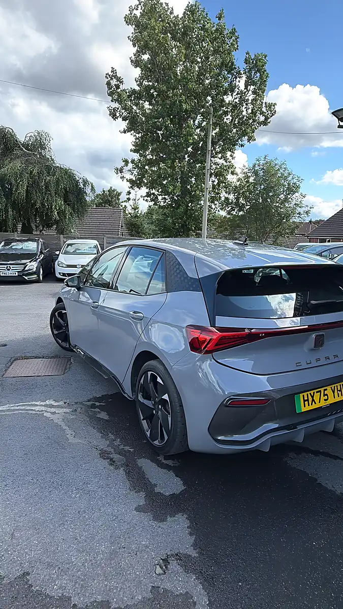 Used 2025 Cupra Born V1 Grey - Interior and Exterior details 4