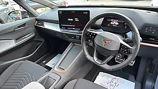 Used 2025 Cupra Born V1 Grey - Interior and Exterior details 7