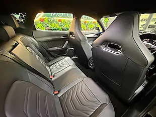 Used 2025 Cupra Formentor VZ2 Black - Interior and Exterior details 16