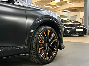 Used 2025 Cupra Formentor VZ2 Black - Interior and Exterior details 7