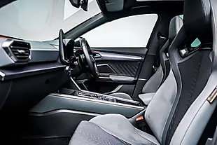 Used 2025 Cupra Formentor VZ3 Grey - Interior and Exterior details 8