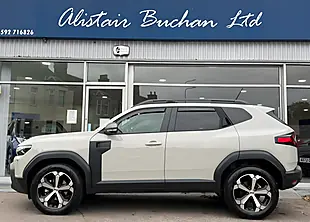 Used 2025 Dacia Duster Journey Beige - Interior and Exterior details 10