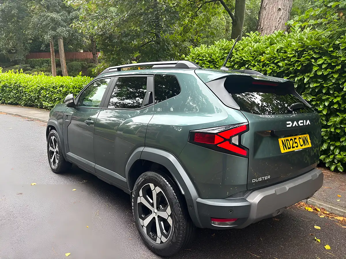 Used 2025 Dacia Duster Journey Cedar Green - Interior and Exterior details 2